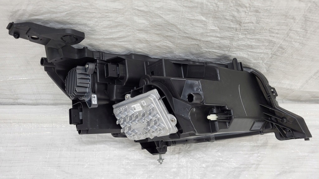 -фара фара перед передняя левая peugeot 208 2 2 2008 2019- full led в Украине