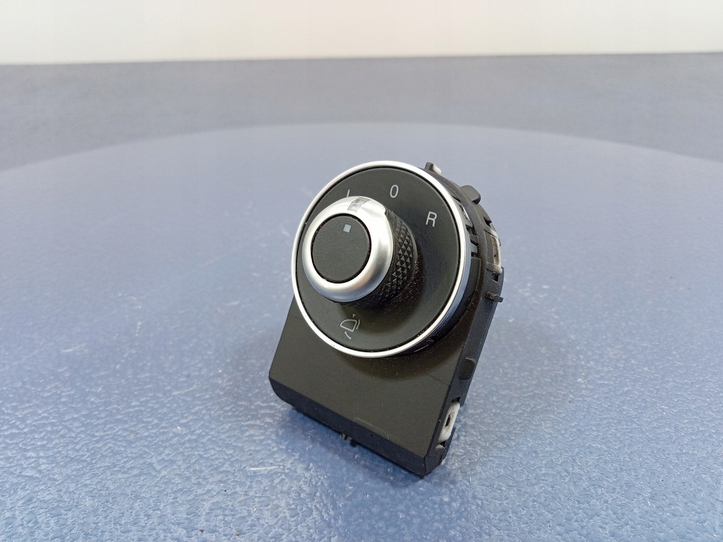 фото №2, Alfa romeo stelvio qv переключатель зеркал