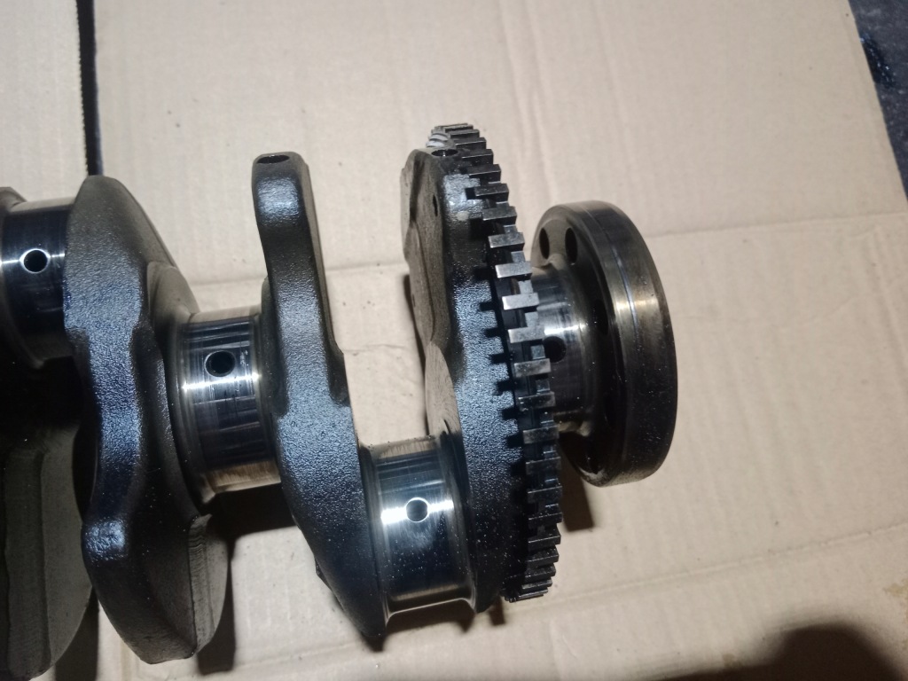 Wał колінчастий 1.7 cdti z17dth opel astra h meriva zafira corsa combo в Україні