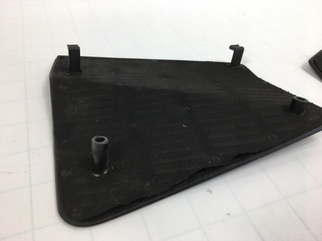 Защита накладки динамиков чёрные w панель приборная mercedes w201 190 Оригинал