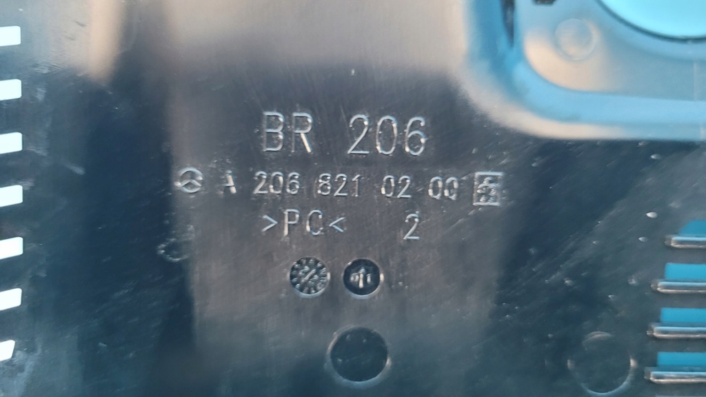 фото №15, Mercedes w206 защита основание зеркало внутреннего a2068110000 a2068210200