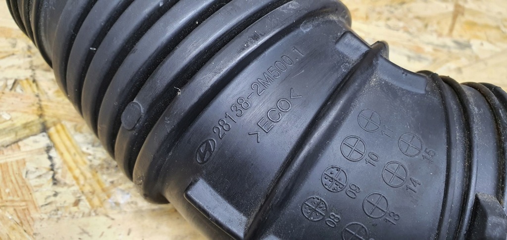 фото №4, Hyundai genesis coupe 3.8 v6 труба фильтра воздуха