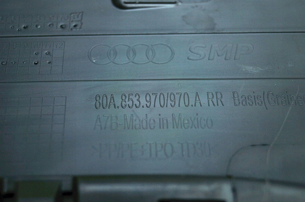 фото №6, Молдинг дверь правый задняя audi q5 fy 80a