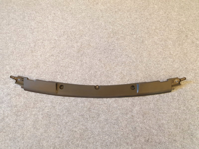 фото №1, Porsche panamera 971 накладка крышки задняя оригинальный номер