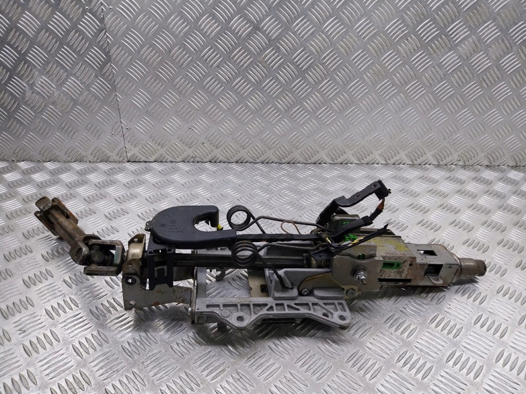 фото №1, Колонка рулевая skoda octavia ii 1.9 tdi 522321