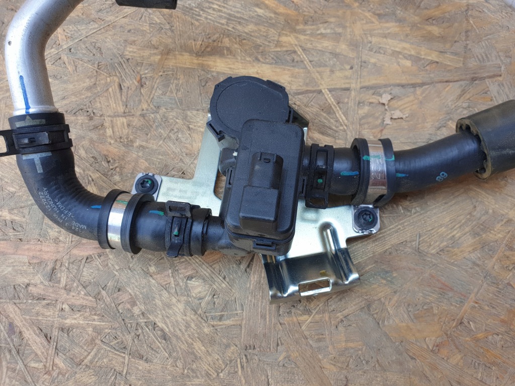 фото №3, Porsche panamera 970 помпа шланг wody