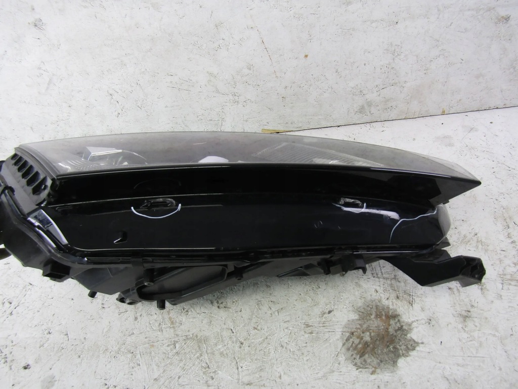 фото №16, Skoda octavia iv лампа правая перед full led 5e4941016a