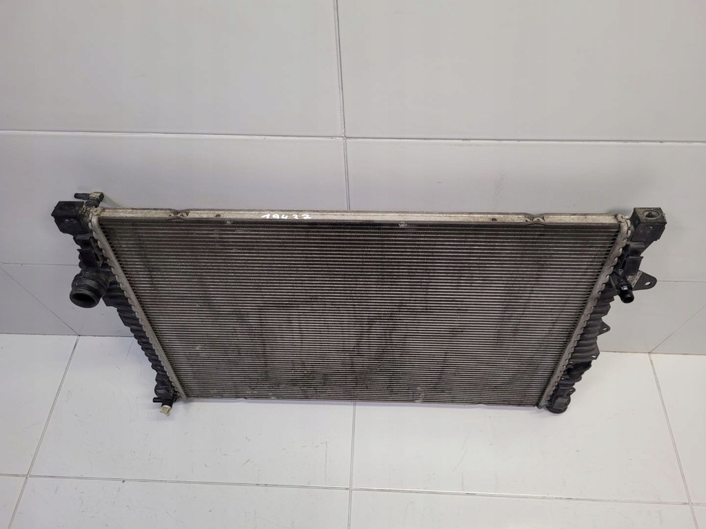 фото №4, Радіатор land rover range rover evoque facelift 2018 gj32-8005-bb