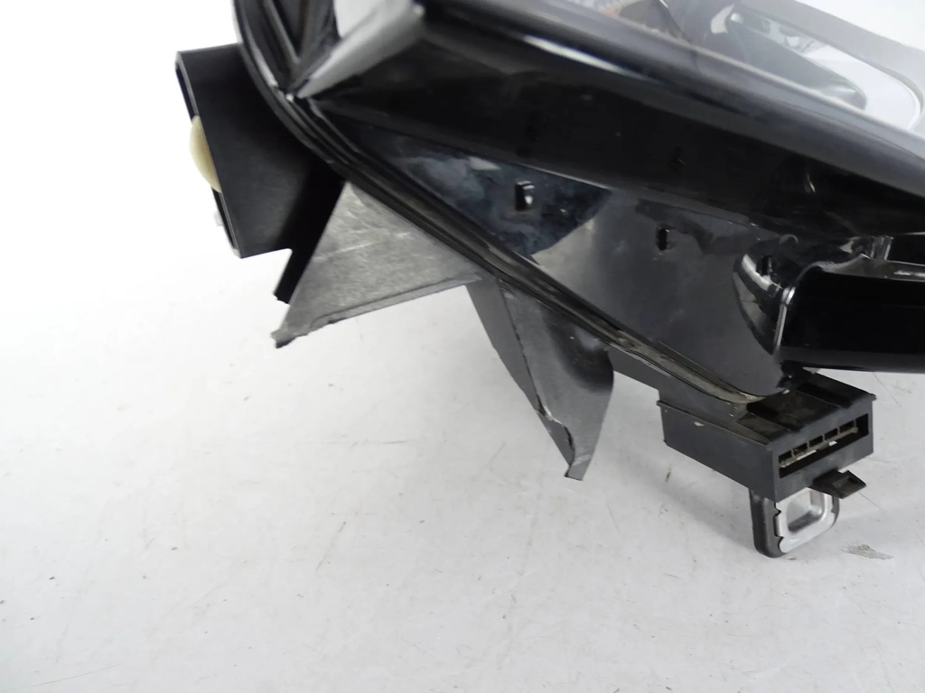 фото №7, Лампа vw id.3 10b941005a