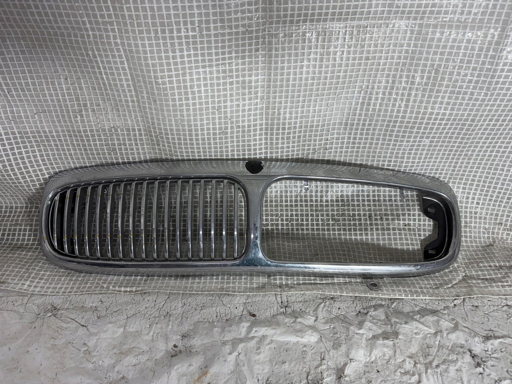 фото №1, Jaguar xj 96- решётка радиатора