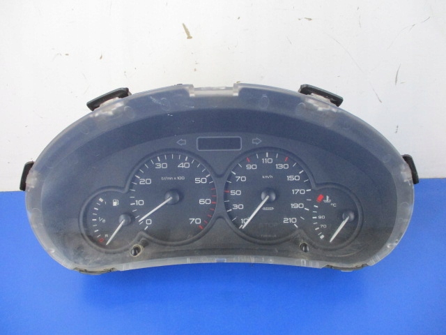 фото №1, Partner lift дизель лічильник 9659364180 438tys km