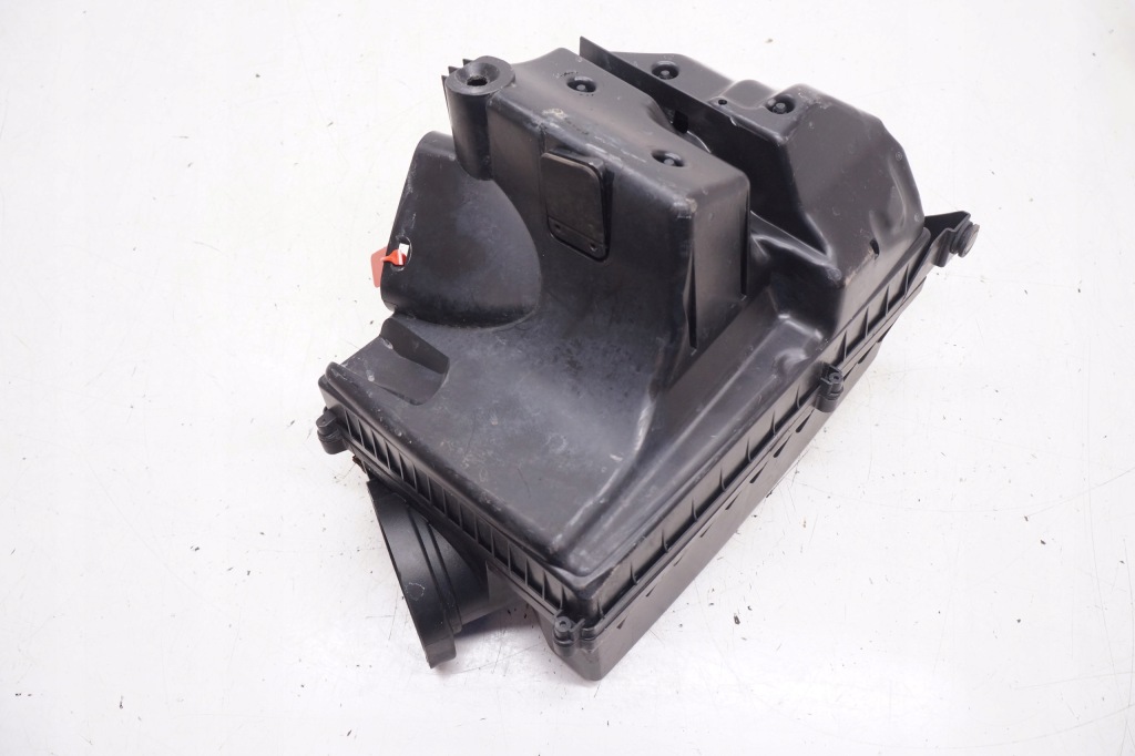 Корпус фільтра повітря volvo s60 3 v60 1 xc70 2 30792196 Недорого