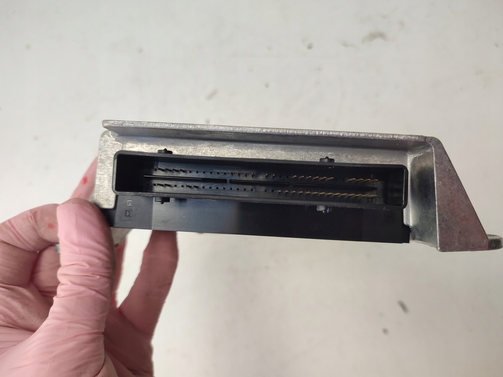 фото №3, Датчик блок управления модуль подушка безопасности renault clio iii lift 8200962347