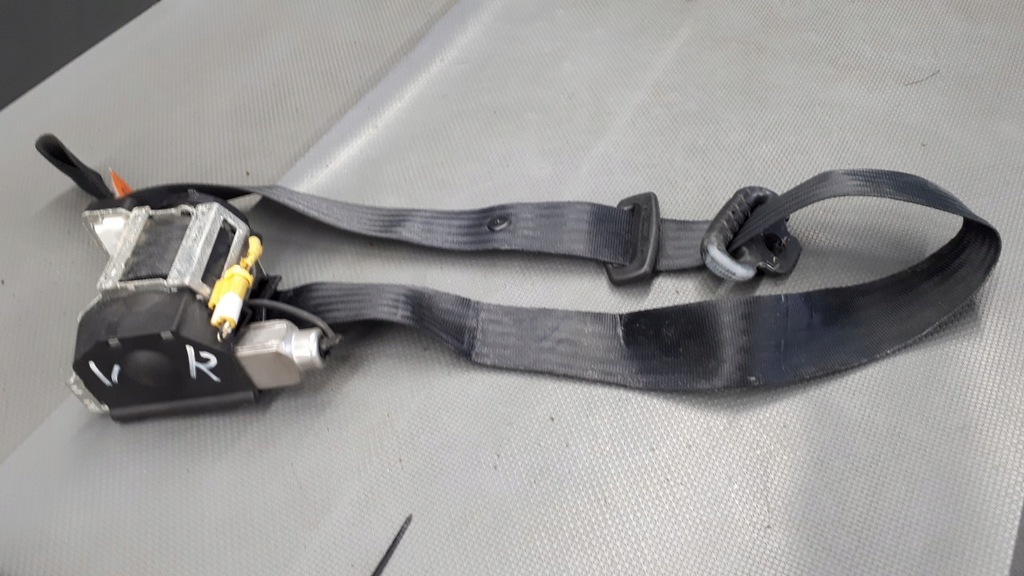 фото №1, Pas безпеки правий перед alfa romeo 147