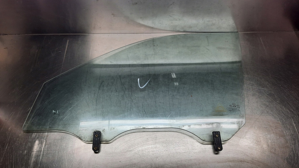 фото №1, Скло двері лівий перед kia sportage ii