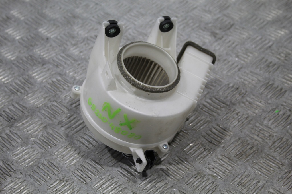 фото №1, Воздуходувка аккумуляторов lexus nx 300h lift