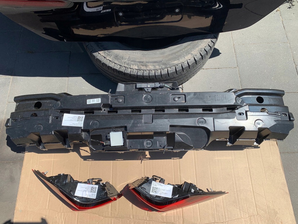 фото №10, Kompletny задняя крышка багажника бампер лампы балка направляющая бампера bmw 5 g60 416