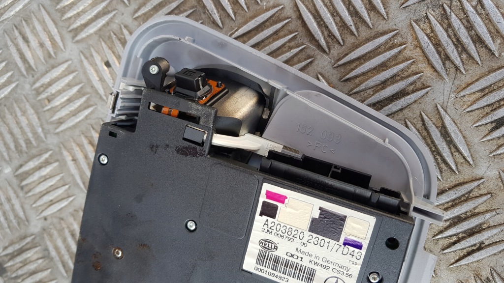 фото №9, Mercedes w203 лампа потолок освещение