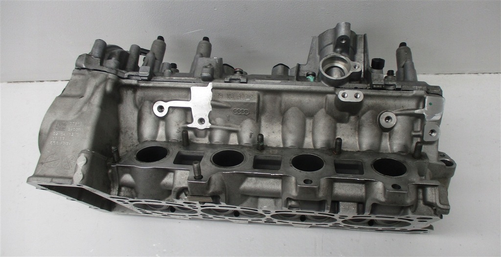 фото №12, Головка вали audi rs6 s8 4.0 tfsi ceu 079103403p