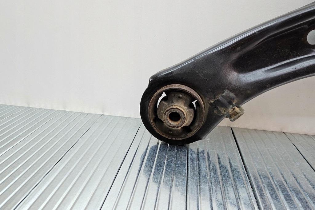 фото №6, Важіль нижній передній правий kia sportage ql 54501f1000 1.7l дизель 85kw