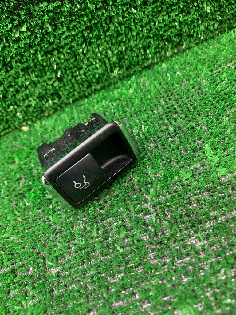 фото №1, Кнопка кришки mercedes w212 a2128204510