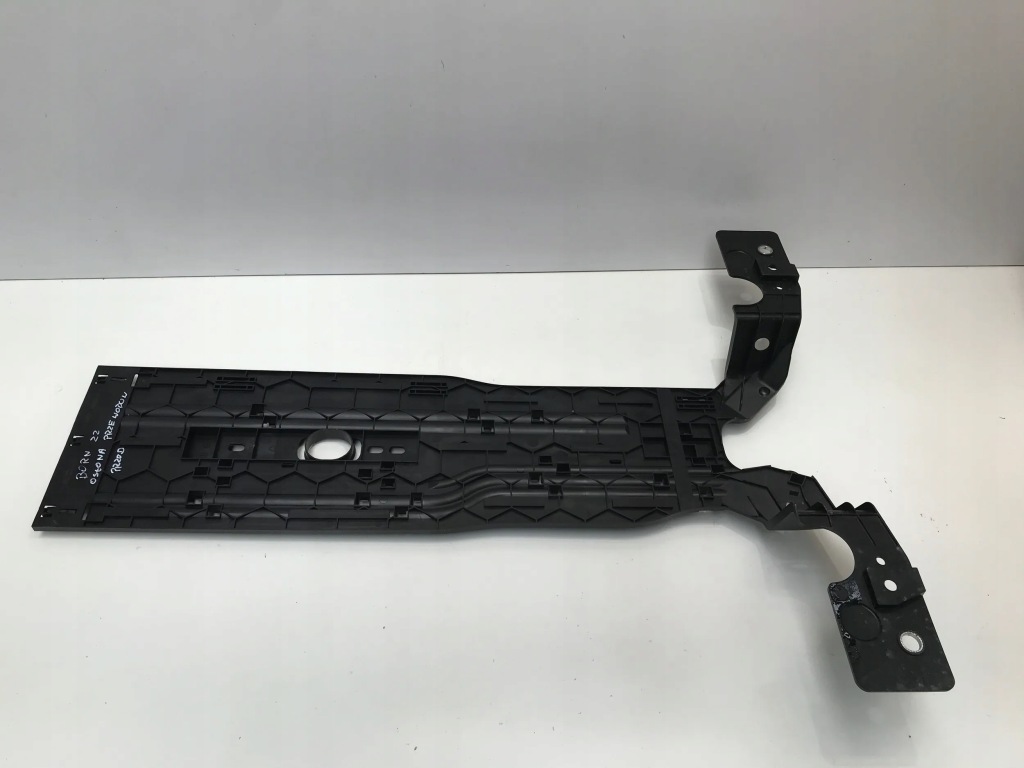 фото №1, Cupra born vw id.3 2022 защита подвеска плита