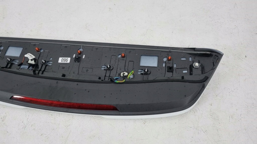 фото №8, Audi a3 8y s line s3 2020- sportback спойлер крышка багажника задняя 8y4827933a