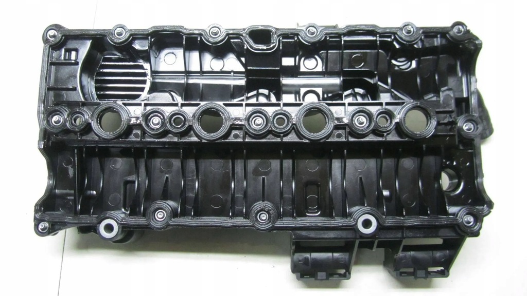 фото №7, Volvo s60 ii v60 lift 2.0d крышка клапанов 32213460