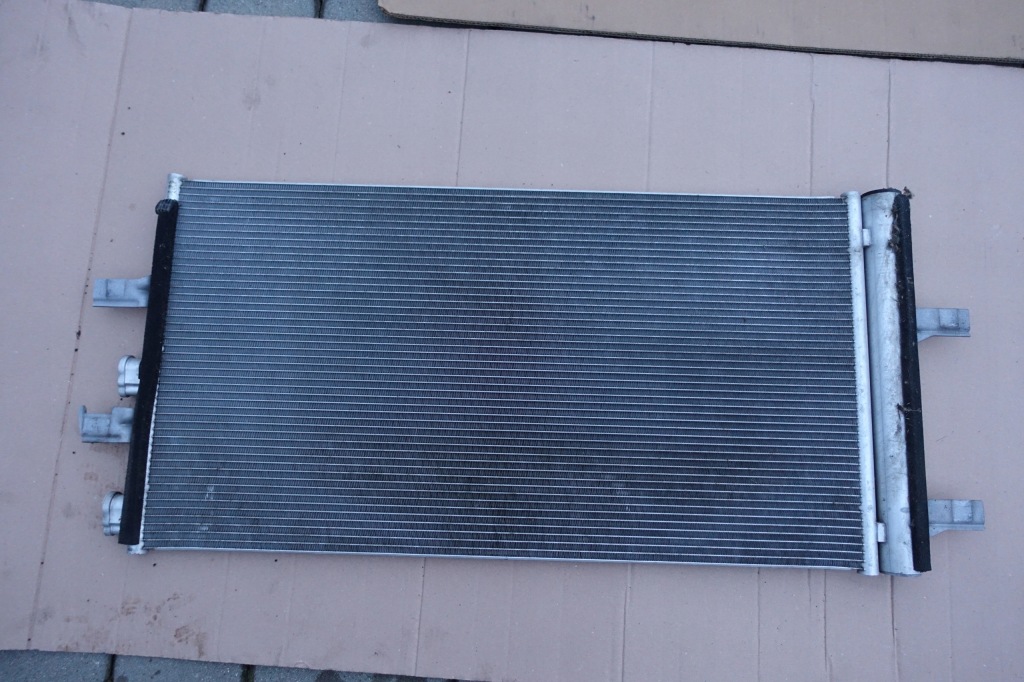 фото №4, Bmw 1 f40 2 f45 радиатор кондиционера оригинал 22828110