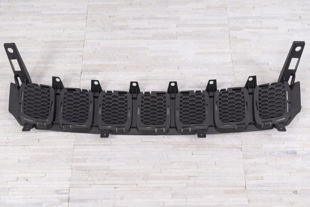 фото №11, Jeep compass ii mp 2017-20 вкладка решетка czarna plaster соты 4010170340ab