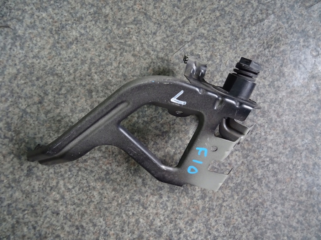 фото №1, Bmw 5 f10 f11 кронштейн кронштейн левый