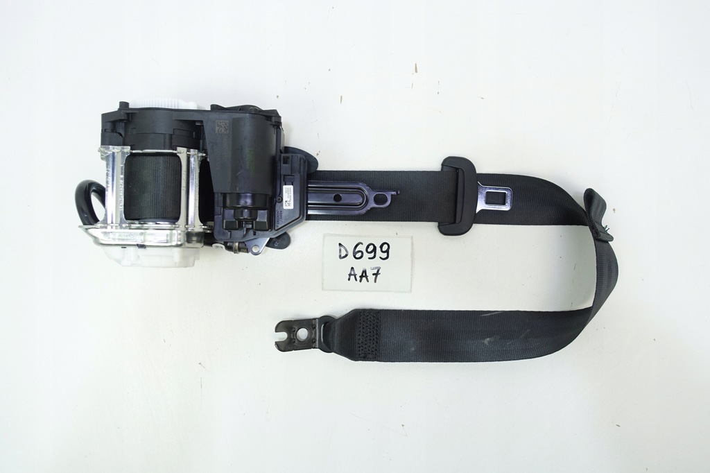 фото №1, Pas безпеки правий перед audi a3 8y 20-