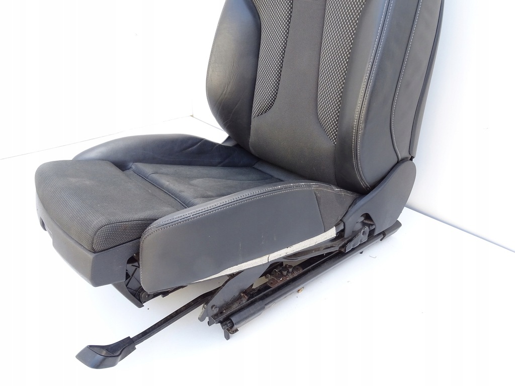 фото №8, Сиденья сиденье заднее сиденье комплект кожа audi a3 8v sedan 5d s-line