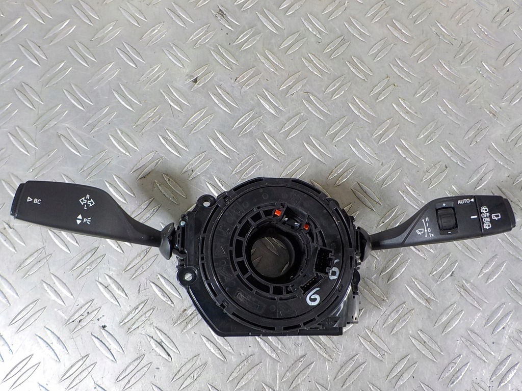 фото №1, Bmw 2 f46 17- переключатель комбинированный