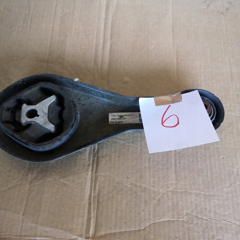 фото №1, Кронштейн подушка двигуна vw t-cross 2q0199851af