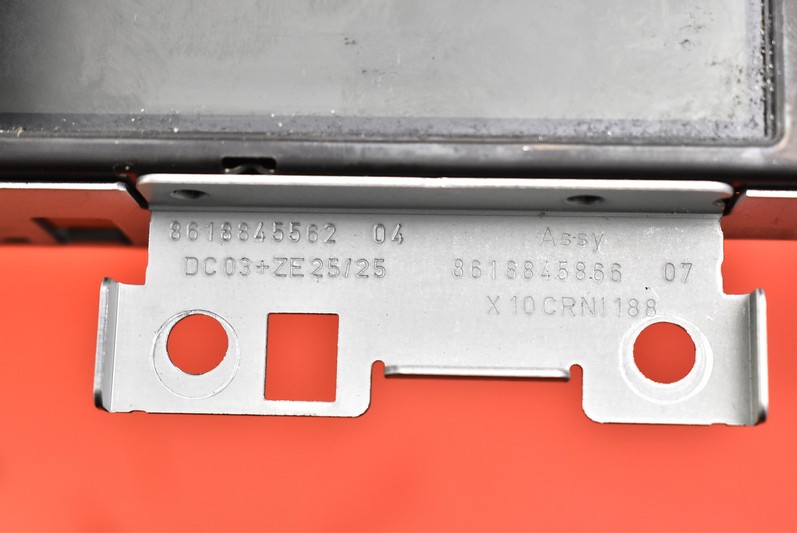 фото №10, Дисплей 31357018 volvo v60 10-13