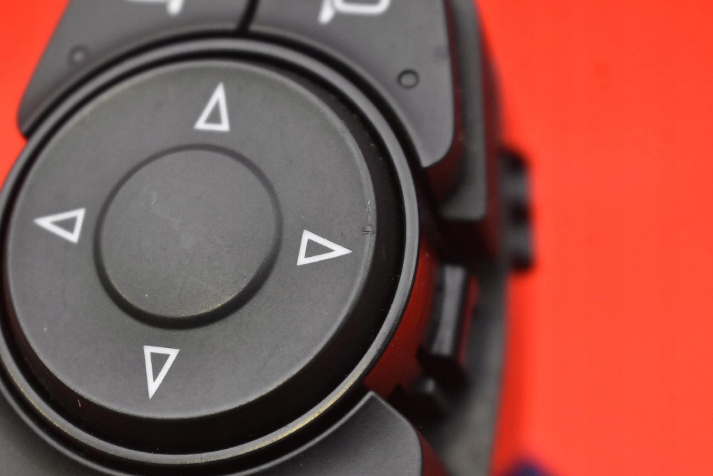 Панель управление окон eu 84210049 opel insignia b sedan 17-20 Доставка