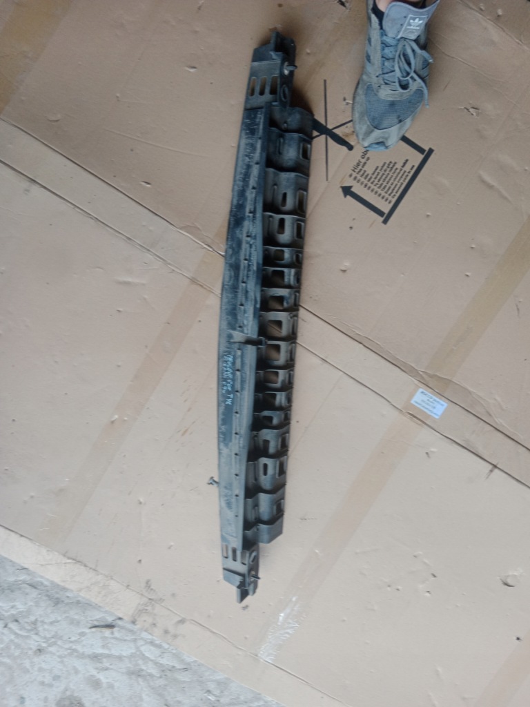 фото №1, Направляющая бампера задняя peugeot 5008 9686247380