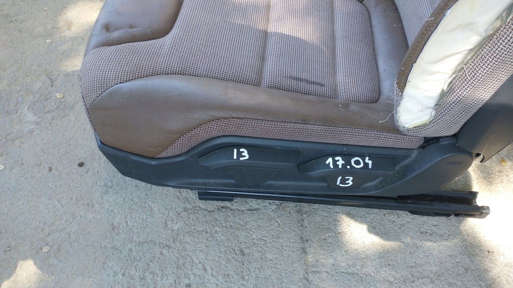 фото №13, Bmw i3 l01 сиденья заднее сиденье europa