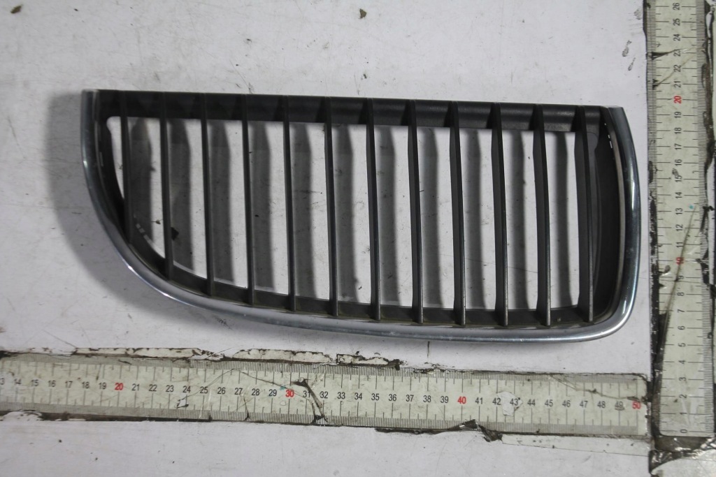 фото №1, Решітка радіатора решітка радіатора решітка радіатора права 7120008 bmw e90 e91 04-08