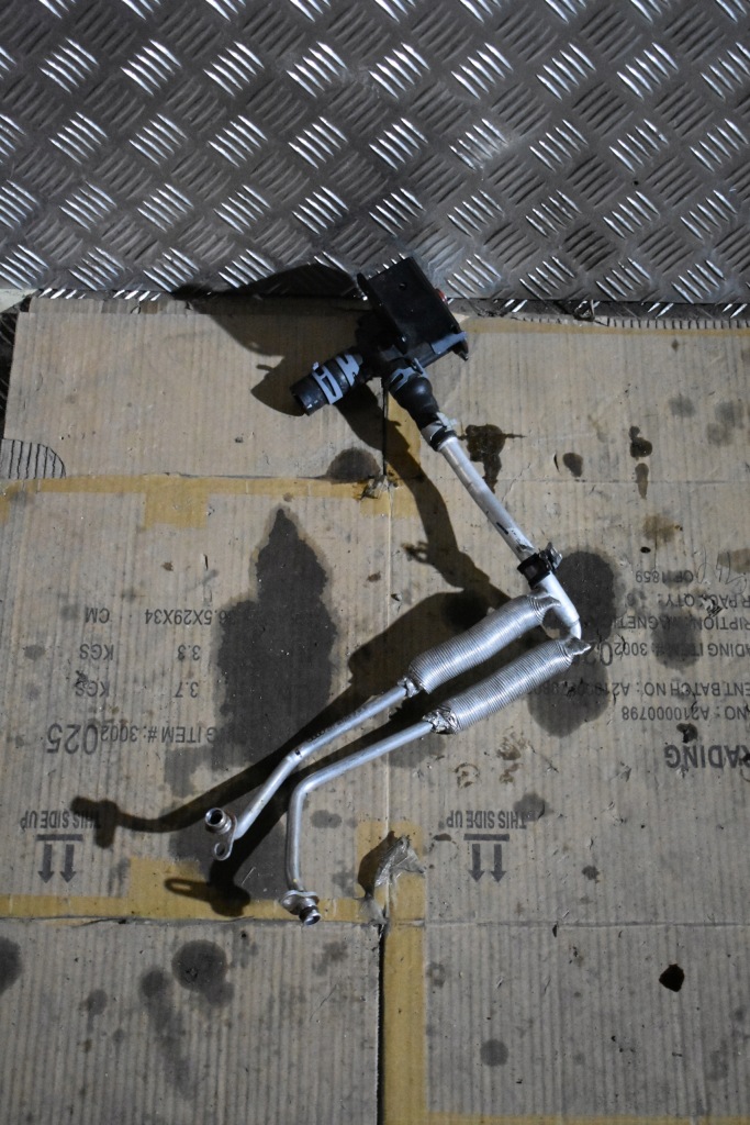 фото №1, Idealna помпа дроти води porsche panamera 971 1