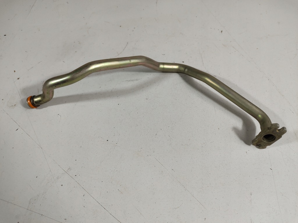 фото №6, Volvo v60 1.6 d2 13r- трубка масла турбины