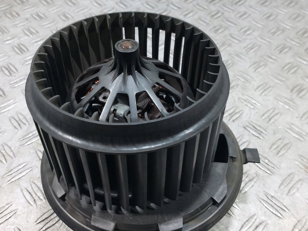 фото №6, Вентилятор обдув, повітродувка audi q7 7h0819021a