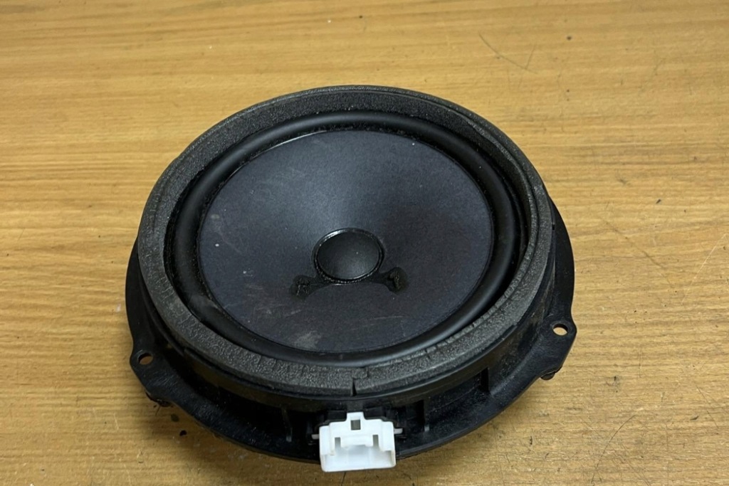 фото №9, Сабвуфер jaguar xf x250 6m218808ac 3.0l дизель 155kw 2009