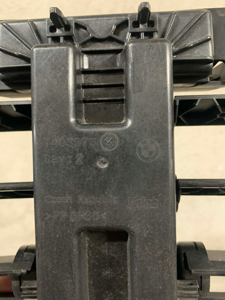 Bmw x1 u11 воздуховод впуск воздуха жалюзи ремень перед bardzo ładna t403373 в Украине