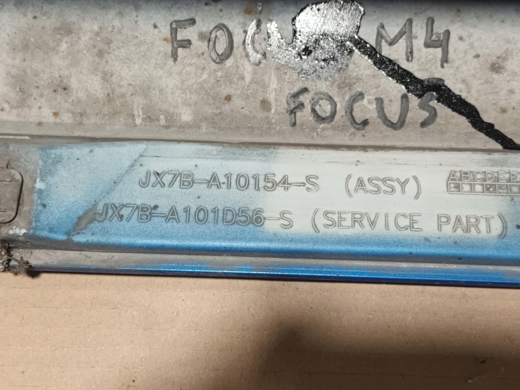 Молдинг порог правая ford focus mk4 st-line порог правый Киев