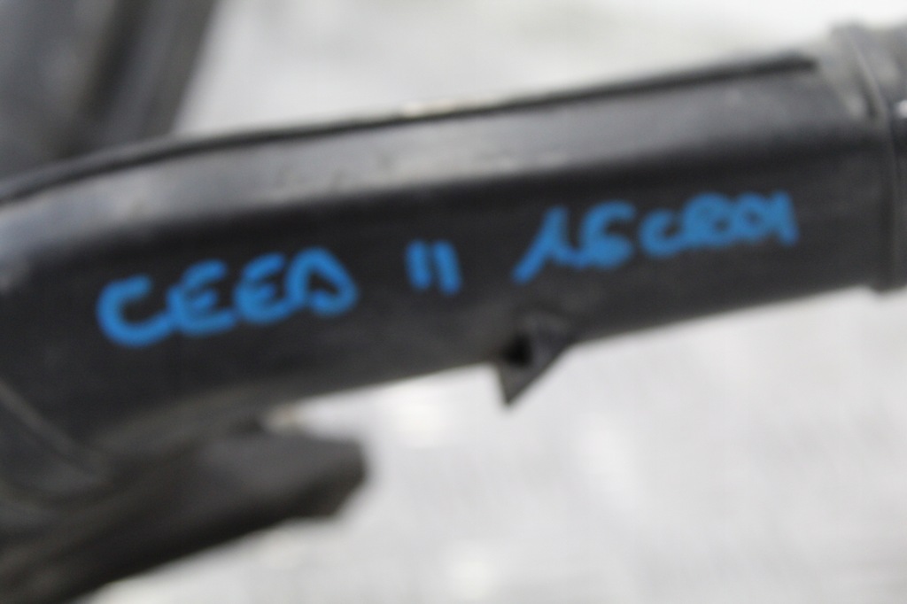 фото №2, Заливная горловина топлива kia ceed ii lift