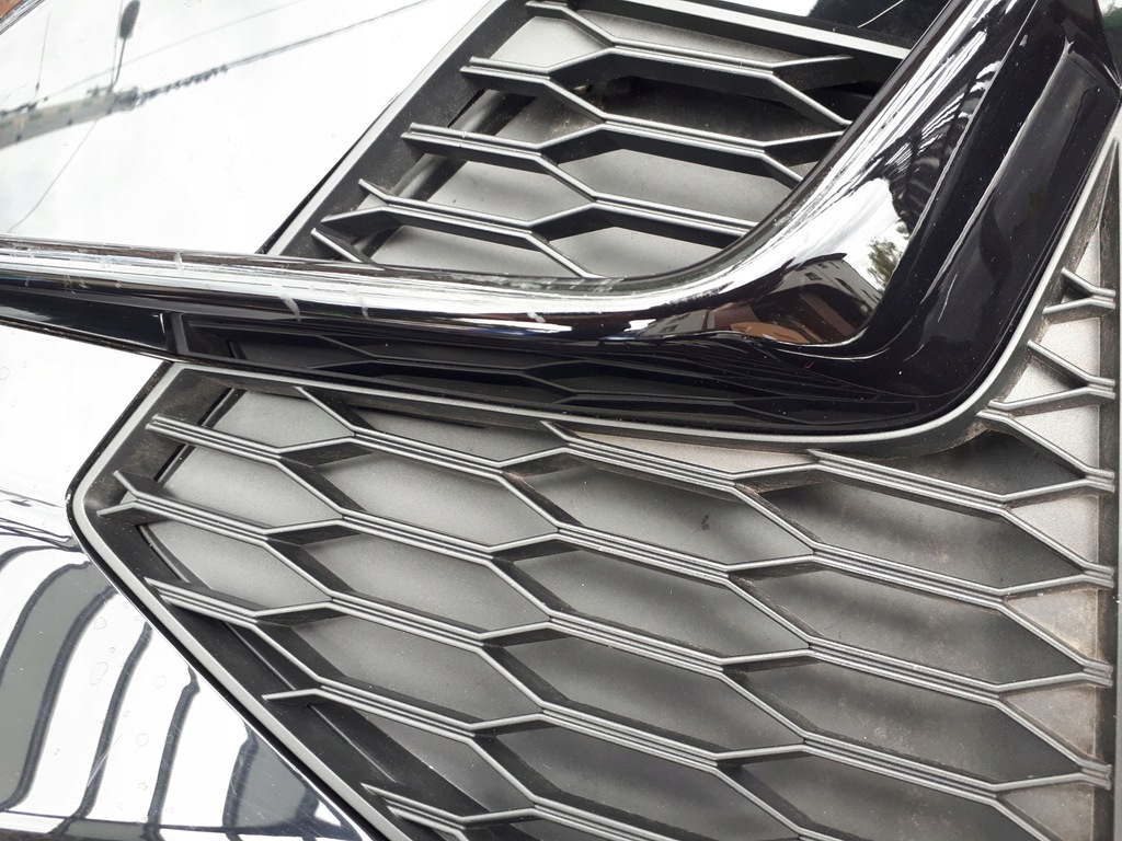 фото №13, Решітка бампера правий задня honda civic x 71503-tgg