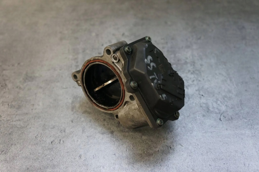 Дросельна заслінка 2.2d a6711410125 ssangyong rodius turismo в Україні