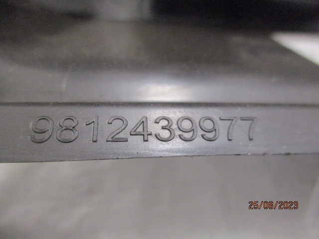 фото №7, Citroen c3 iii панель керування перемикачі